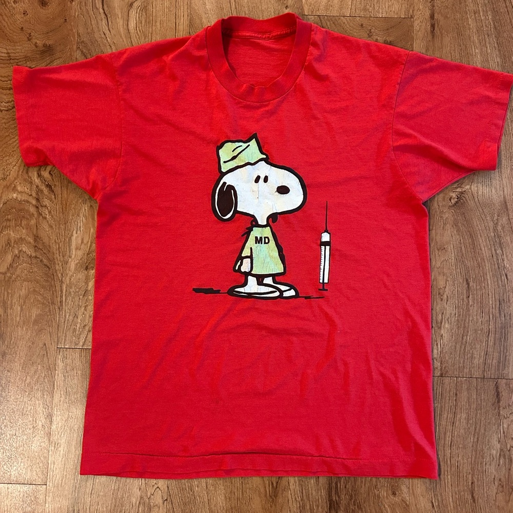 Vintage Snoopy MD Graphic Tee in Red